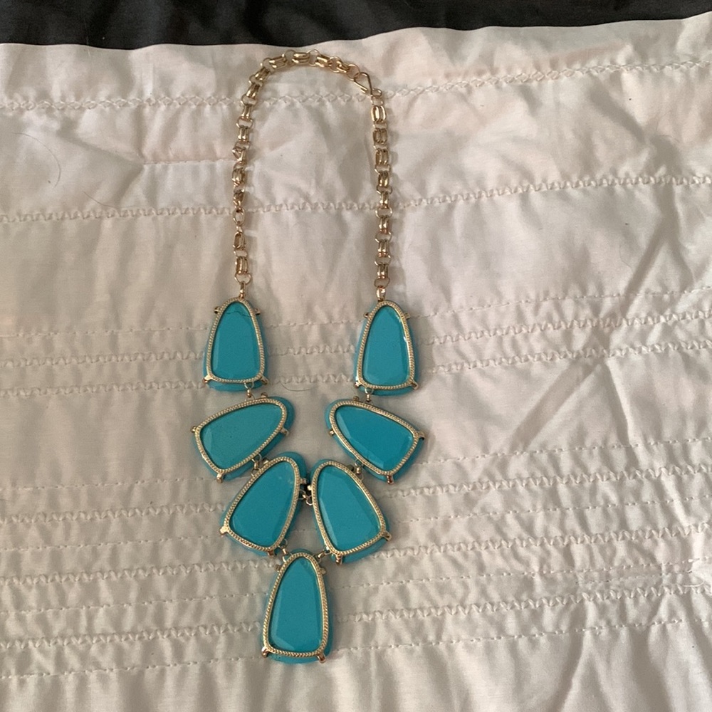 Kendra Scott turquoise Harlow necklace - Picture 3 of 3